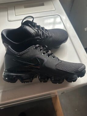 Nike Black VaporMax Casual Running Sneakers